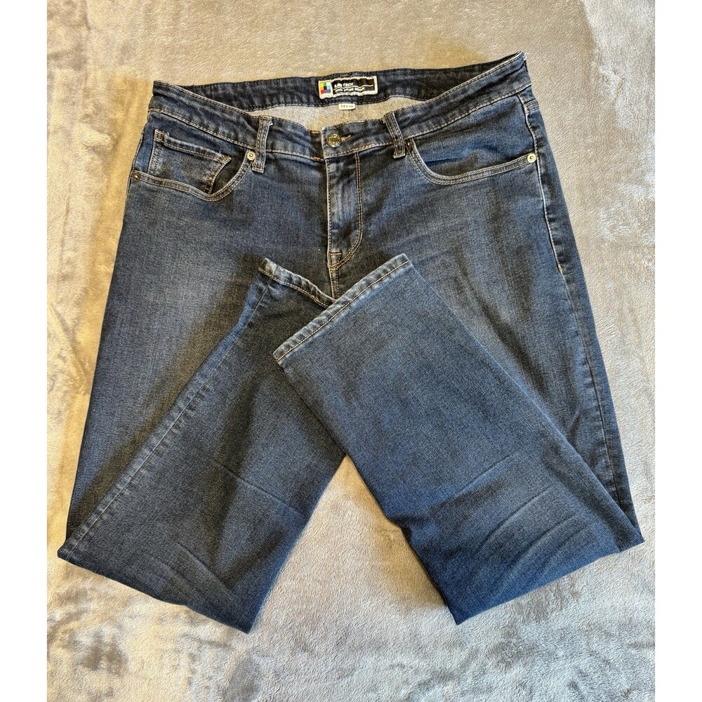 UB Tech Mens Blue Denim Jeans Straight Leg Stretch Size 34x32 (Actual 34x29)